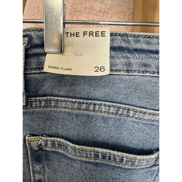 Free People We The Free Emre Low-Rise Flare Jeans - Picture 10 of 12